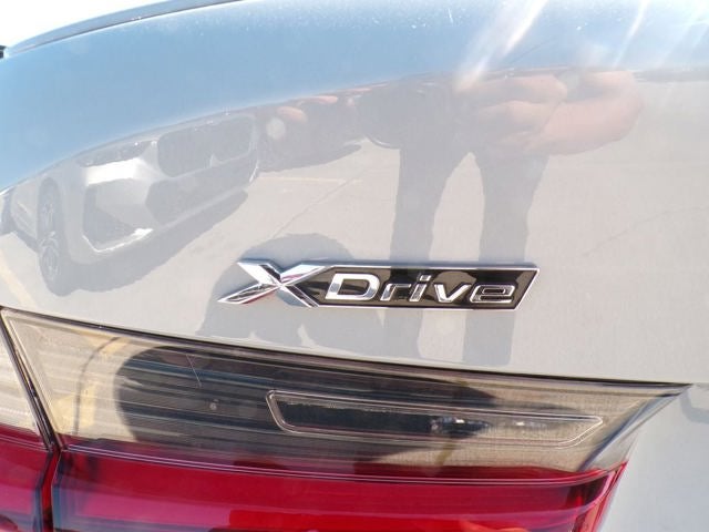 2023 BMW 330e xDrive 330e xDrive
