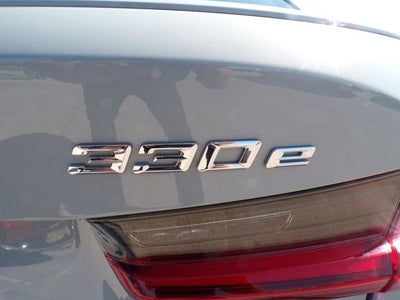 2023 BMW 330e xDrive 330e xDrive