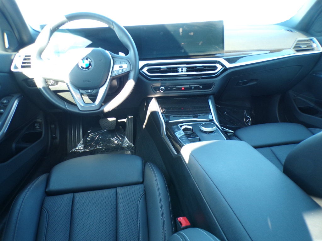 2024 BMW 3 Series 330i xDrive