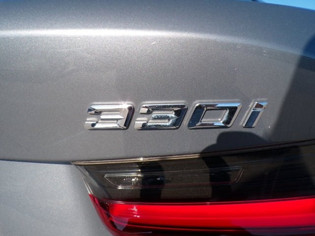 2024 BMW 3 Series 330i xDrive
