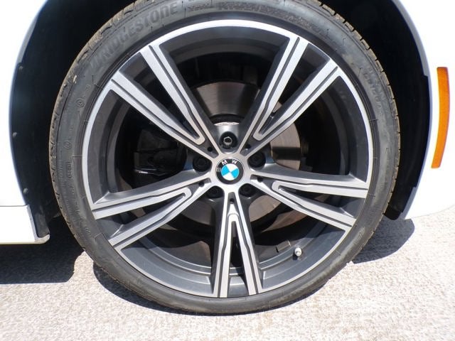 2023 BMW 330i xDrive 330i xDrive