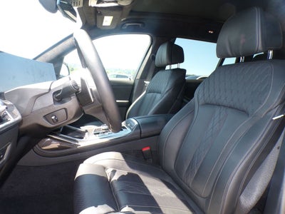 2026 BMW X7 M60i