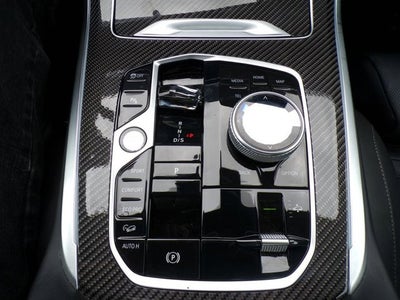 2026 BMW X7 M60i
