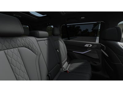 2027 BMW X7 M60i