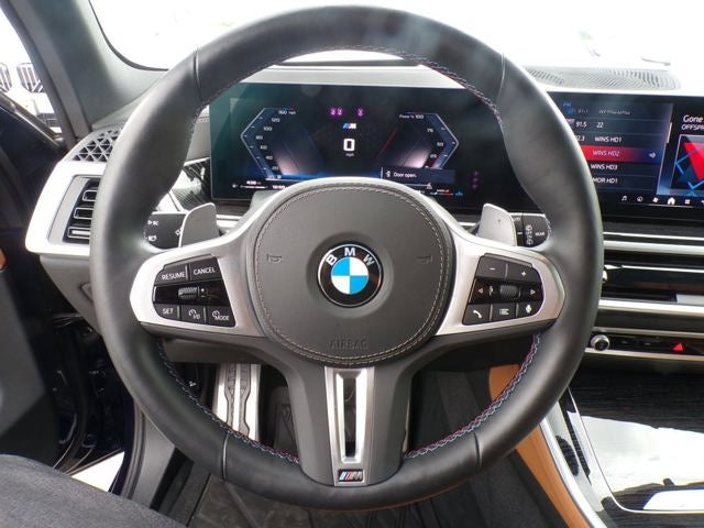 2026 BMW X5 M60i