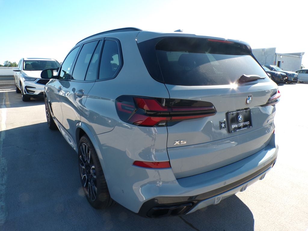 2024 BMW X5 M60i