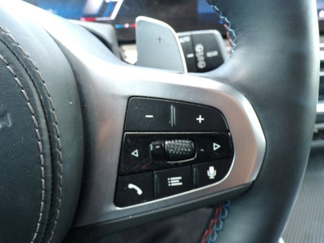 2025 BMW X5 M60i