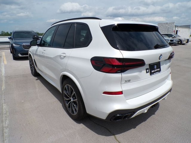 2026 BMW X5 M60i
