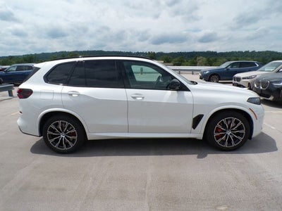2026 BMW X5 M60i