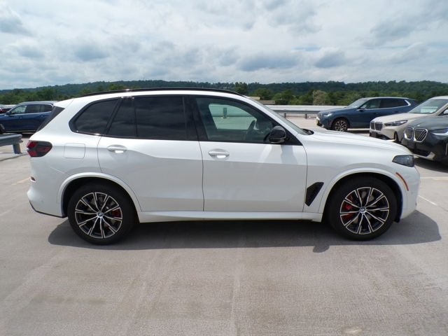 2026 BMW X5 M60i