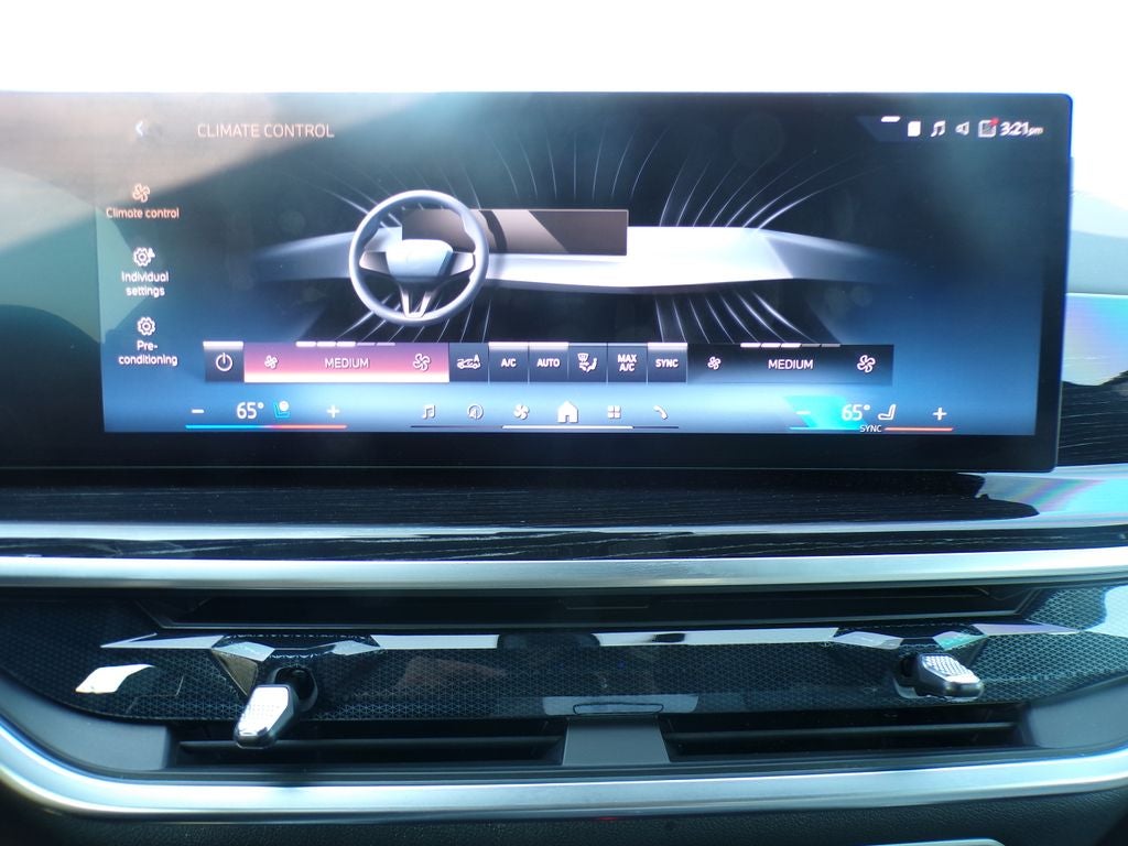 2025 BMW X6 xDrive40i