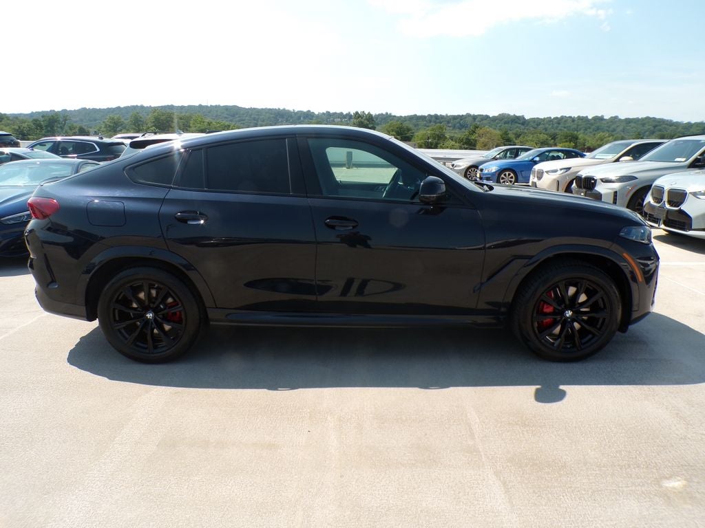 2025 BMW X6 xDrive40i