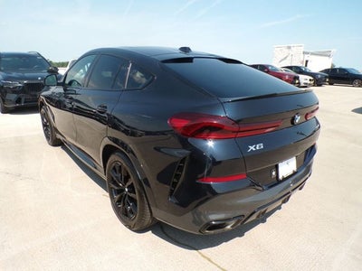 2025 BMW X6 xDrive40i