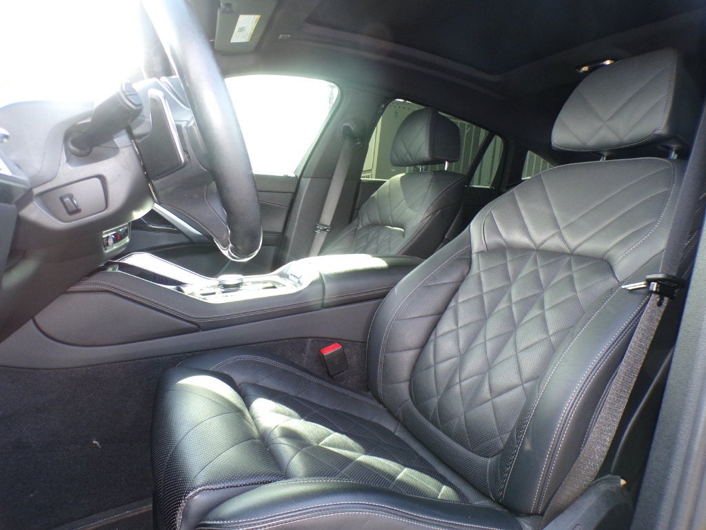 2024 BMW X6 xDrive40i
