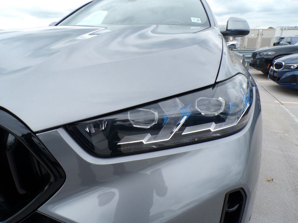 2024 BMW X6 xDrive40i