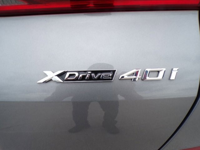 2024 BMW X6 xDrive40i
