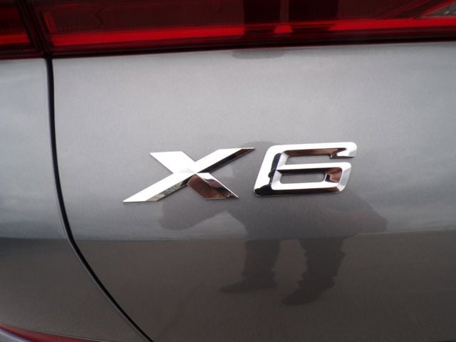 2024 BMW X6 xDrive40i