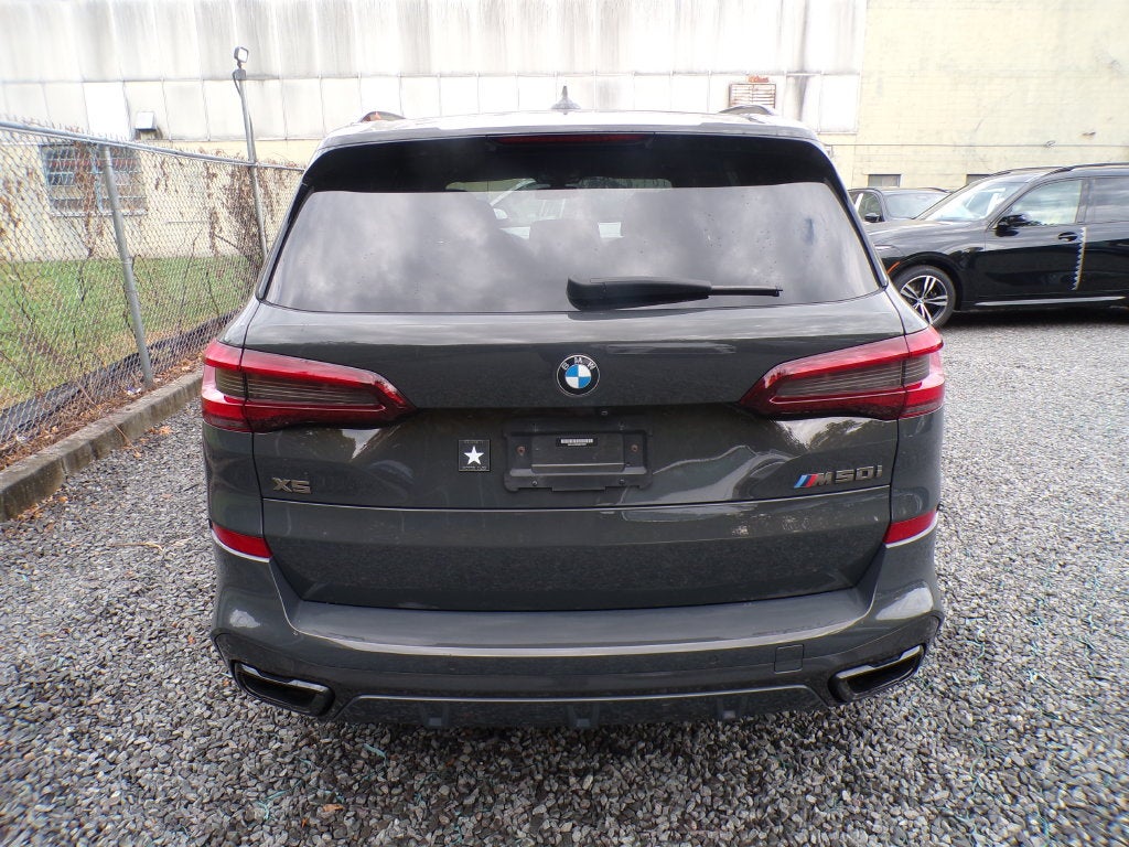2021 BMW X5 M50i