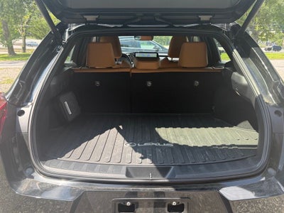 2025 Lexus UX 300h Premium