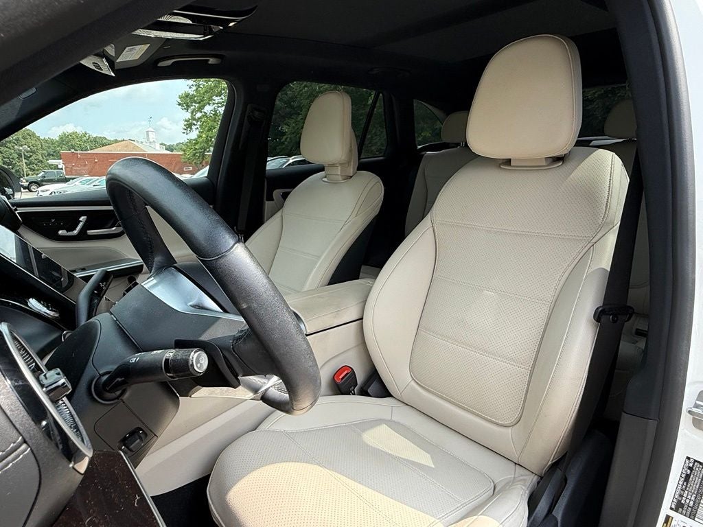 2023 Mercedes-Benz GLC 300 4MATIC®