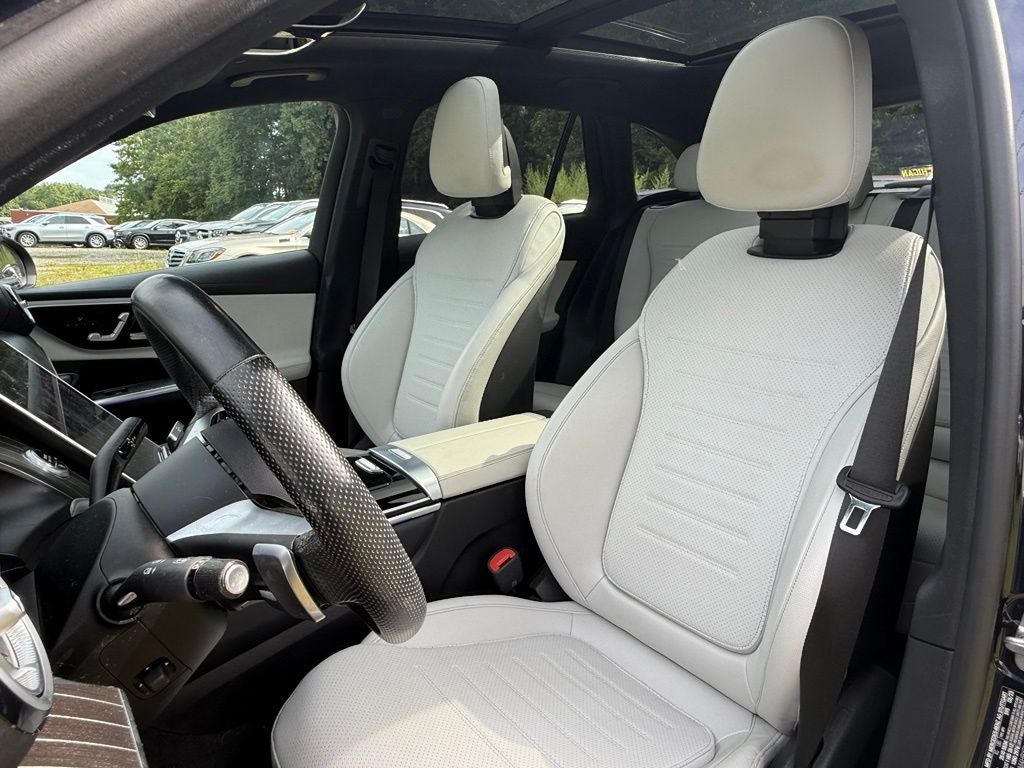 2023 Mercedes-Benz GLC 300 4MATIC®