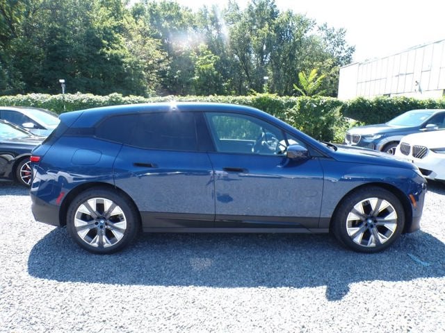 2024 BMW iX xDrive50