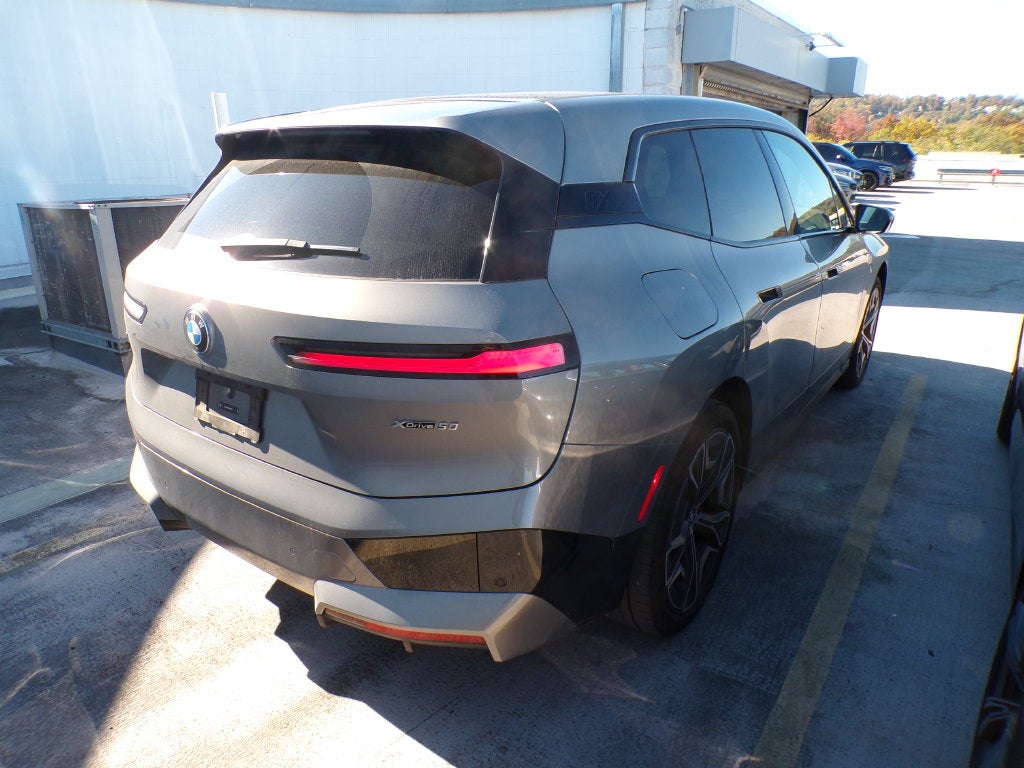 2024 BMW iX xDrive50