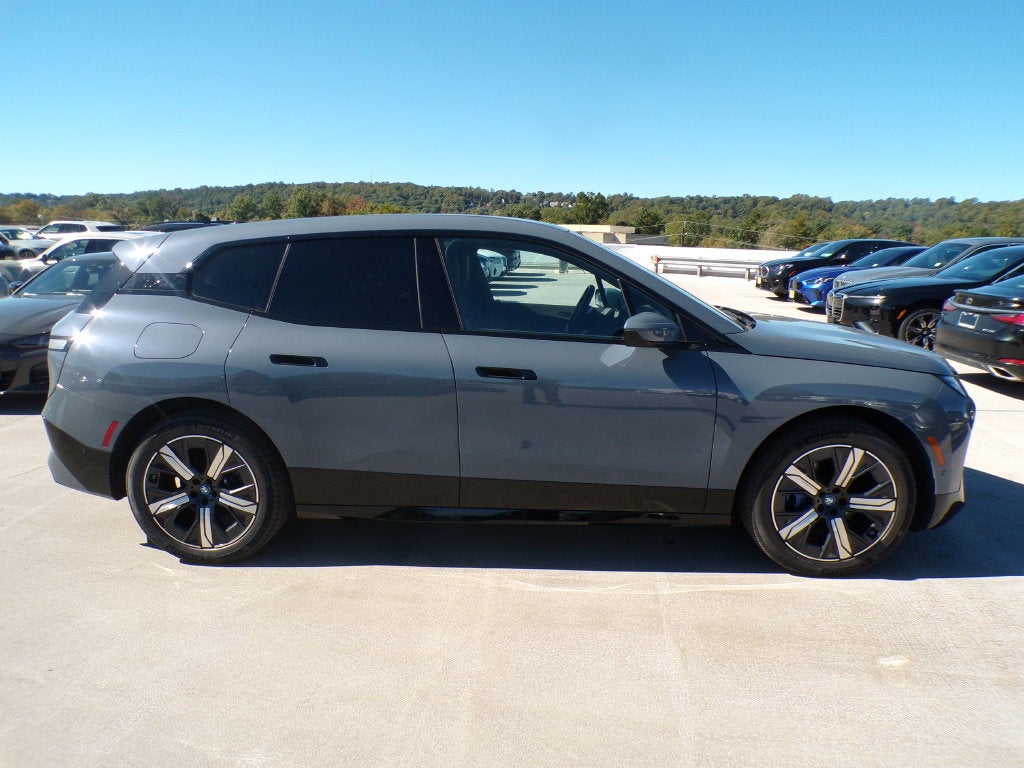 2024 BMW iX xDrive50