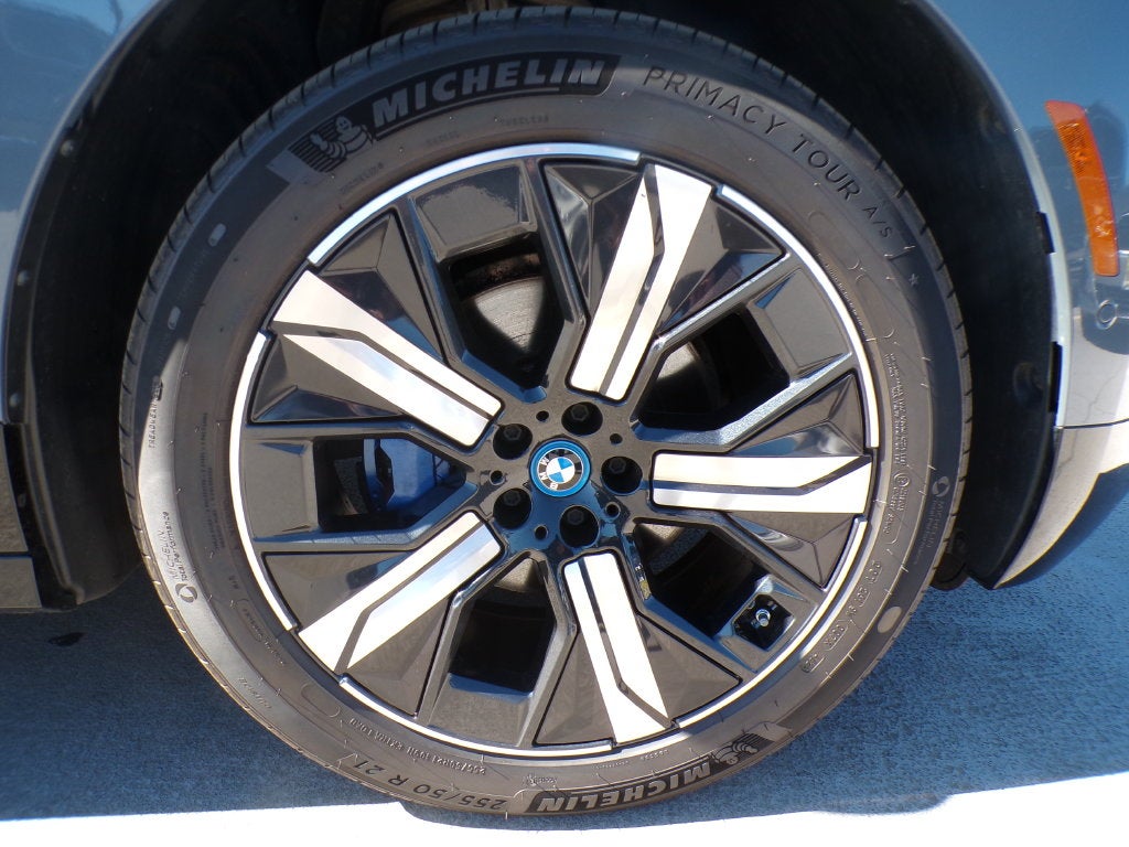 2024 BMW iX xDrive50