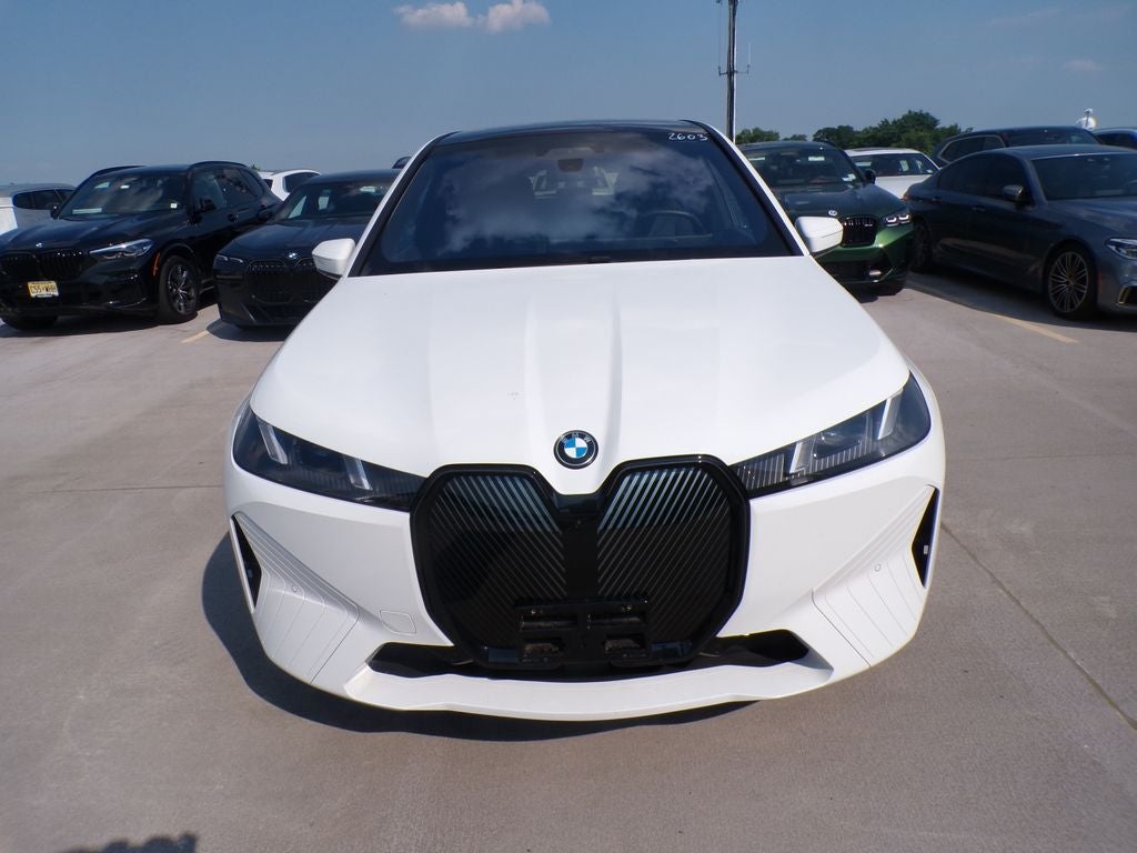 2026 BMW iX xDrive45