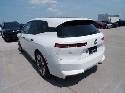 2026 BMW iX xDrive45
