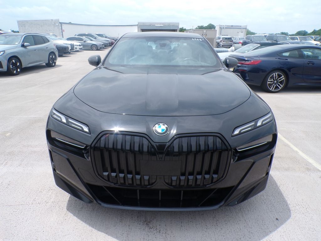 2023 BMW 7 Series 760i xDrive