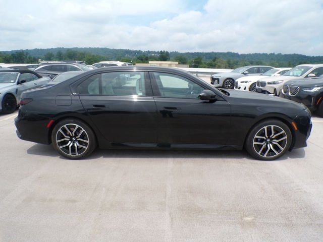 2023 BMW 760i 760i xDrive
