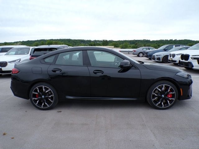 2025 BMW 235i M235i xDrive