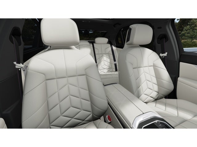 2026 BMW 750e xDrive 750e xDrive