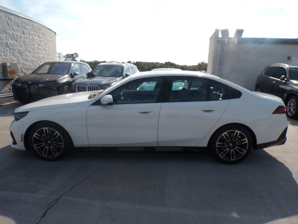 2024 BMW 5 Series 540i xDrive
