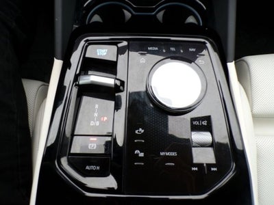 2025 BMW i5 xDrive40 xDrive40