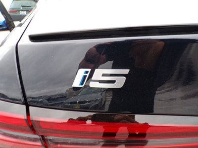 2025 BMW i5 xDrive40 xDrive40
