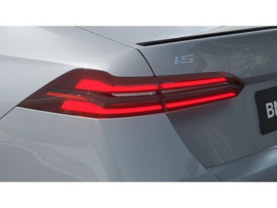 2026 BMW i5 xDrive40 xDrive40