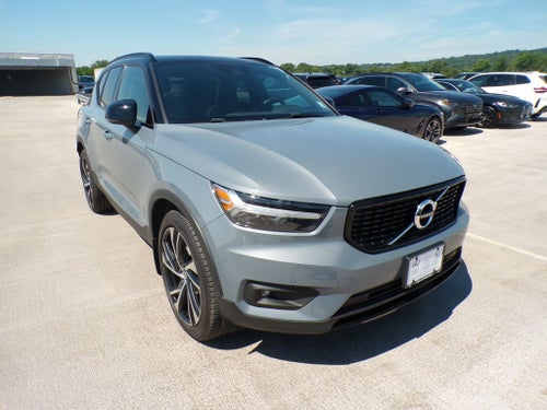 2021 Volvo XC40 R-Design