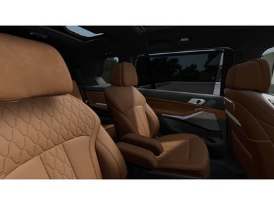 2027 BMW X7 Base