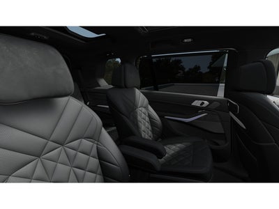2027 BMW X7 Base
