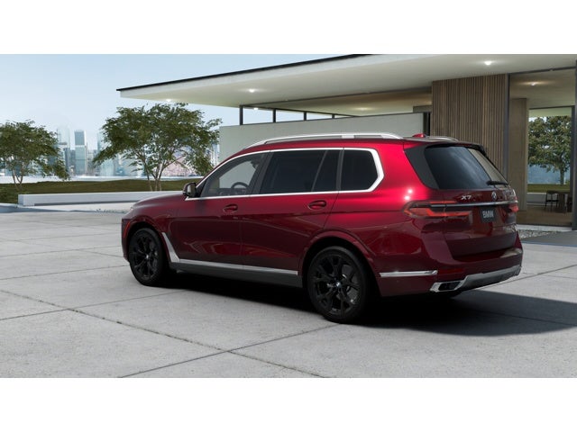 2027 BMW X7 Base