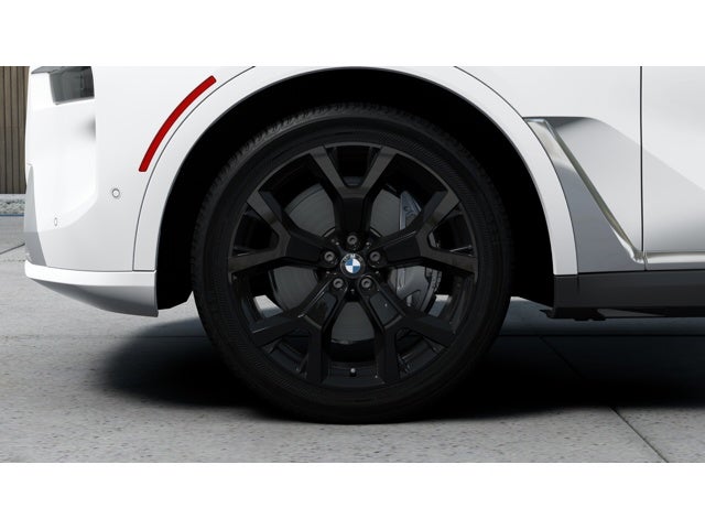 2027 BMW X7 Base