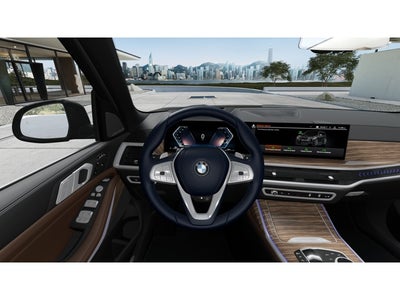 2027 BMW X7 Base