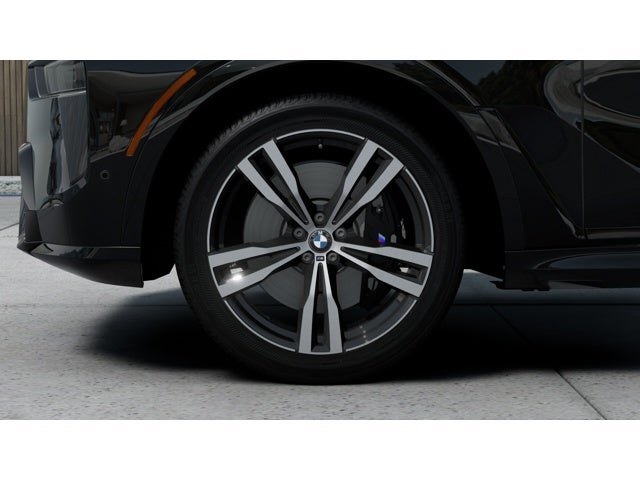 2027 BMW X7 Base