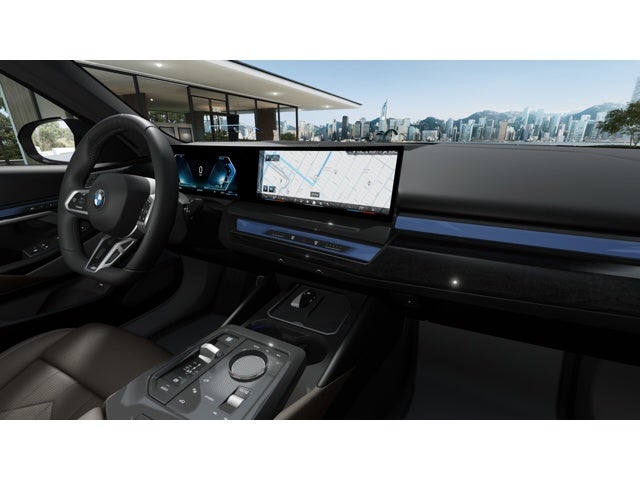 2027 BMW 550e Base