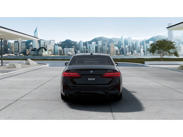 2027 BMW 550e Base