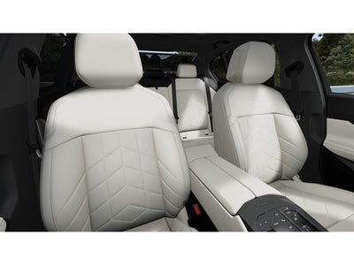 2027 BMW 550e Base
