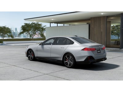 2027 BMW 550e Base